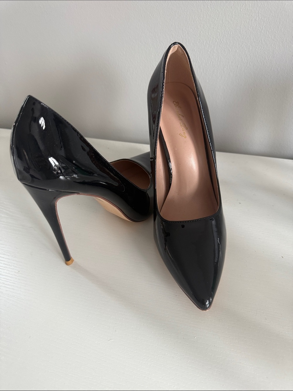 Black Patent Pointed Pumps